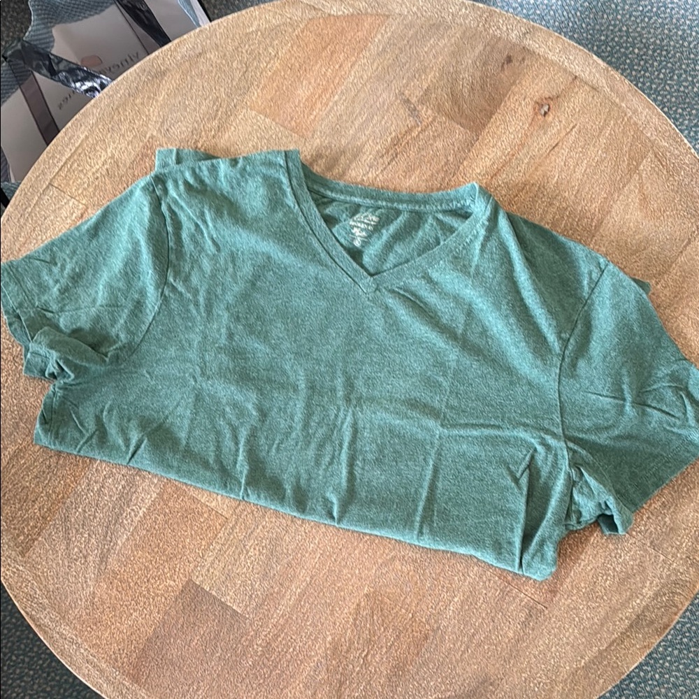 Jcrew men’s broken in vneck tee